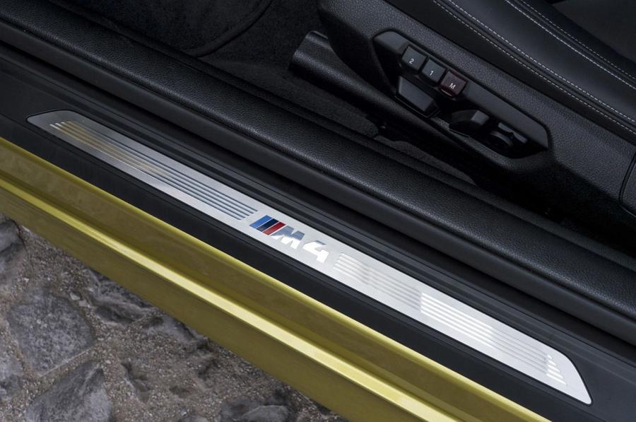  BMW M4 Coupe 2014 года  (фото 98 из 120)